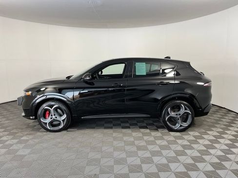 Used 2026 Alfa Romeo Tonale w/ Quick Order Package 23H Volce AWD/4WD image 4
