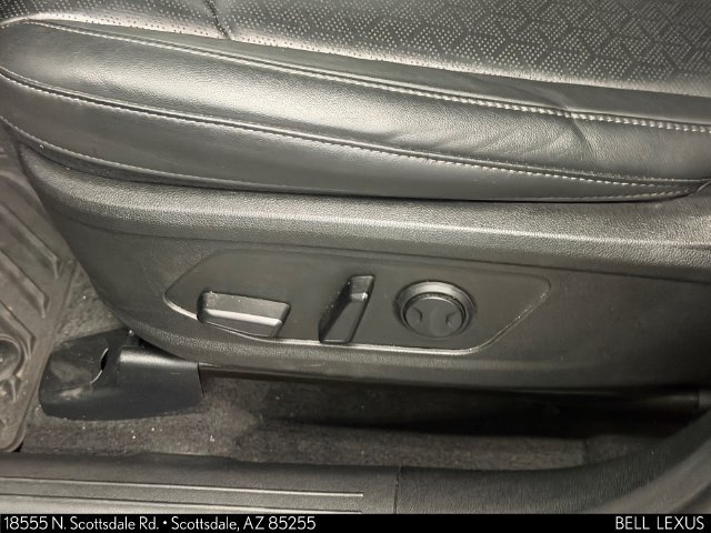 Used 2023 Kia Sorento S w/ Panoramic Sunroof Package AWD/4WD image 16