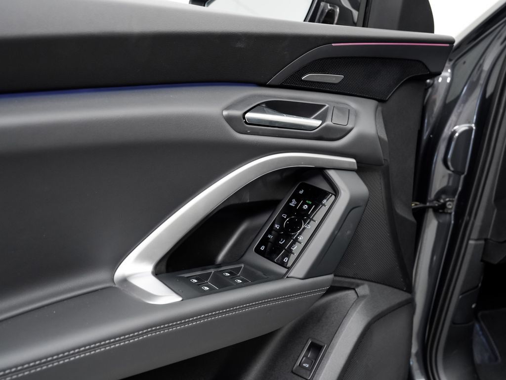 New 2026 Audi Q5 Premium Plus AWD/4WD image 9