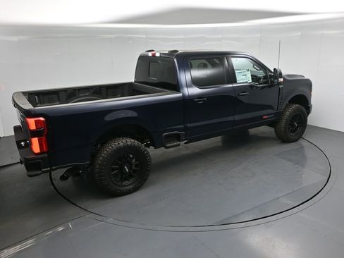 New 2025 Ford F250 Platinum image 38