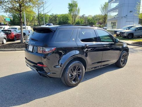 Used 2025 Land Rover Discovery Sport S image 3