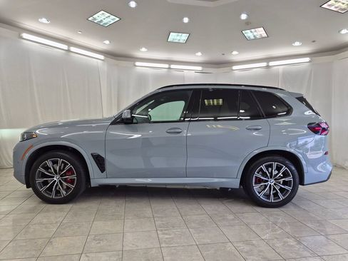 Used 2026 BMW X5 xDrive40i w/ M Sport Package AWD/4WD image 5