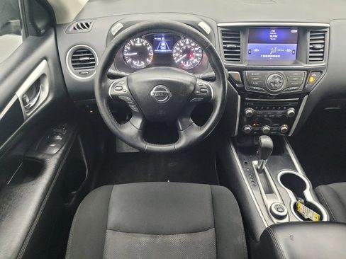 Used 2019 Nissan Pathfinder SV AWD/4WD image 22