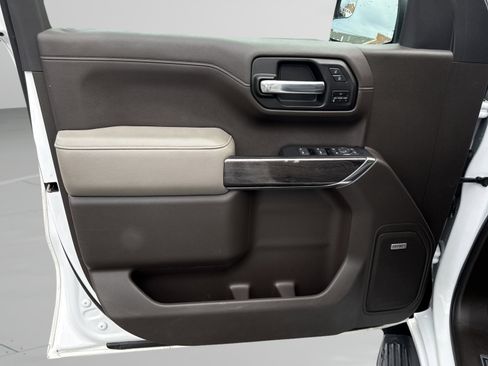 Used 2020 Chevrolet Silverado 1500 LTZ w/ LTZ Convenience Package image 14