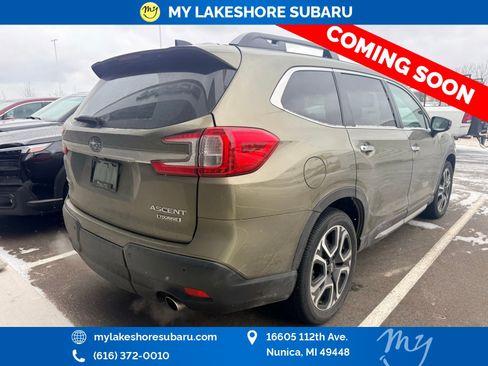 Used 2024 Subaru Ascent Touring image 8
