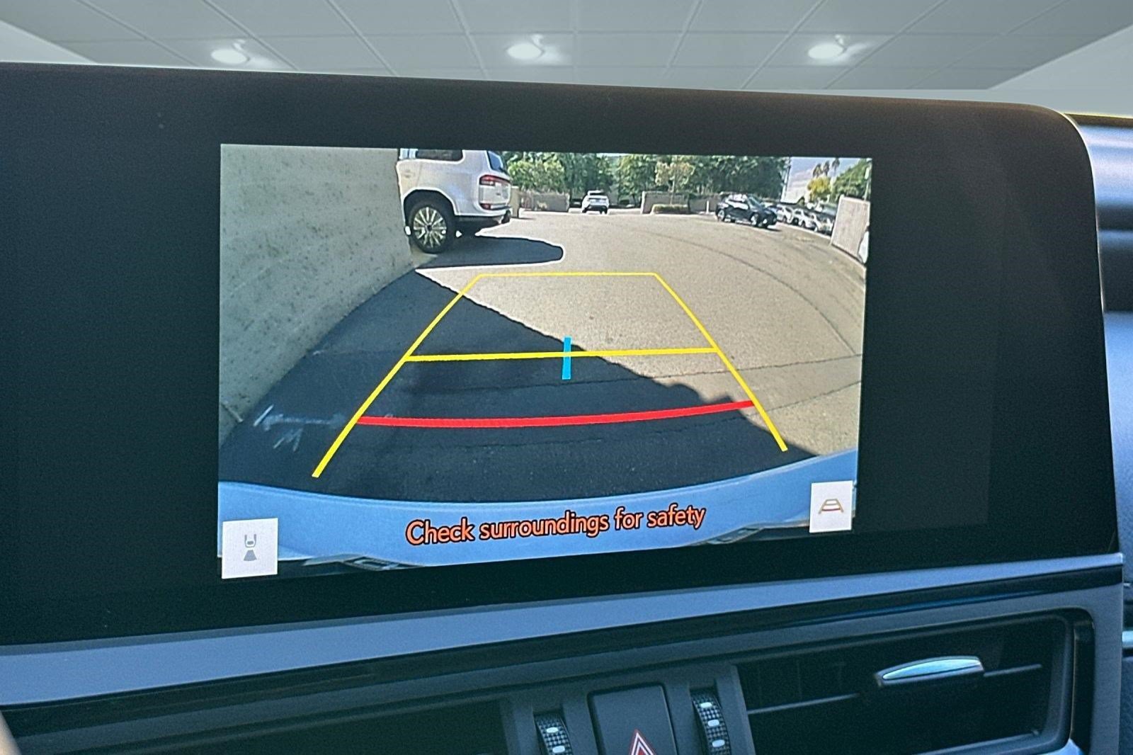 Used 2025 Lexus ES 300h F Sport w/ Accessory Package (Z1) FWD image 20