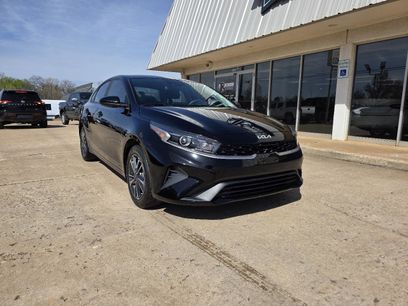 Used 2024 Kia Forte LXS