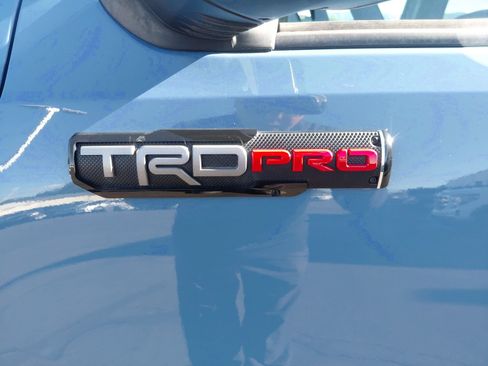 Certified 2018 Toyota Tacoma TRD Pro AWD/4WD image 14