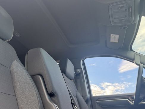 Used 2024 Chevrolet Silverado 2500 LT w/ Convenience Package image 24