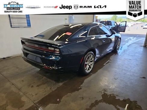 Used 2025 Dodge Charger Daytona Scat Pack w/ Track Pack AWD/4WD image 5