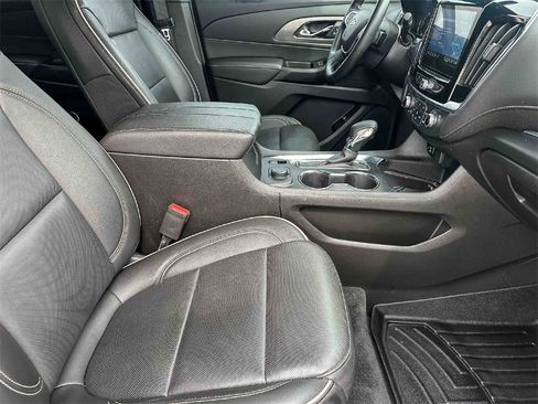 Certified 2023 Chevrolet Traverse Premier image 23