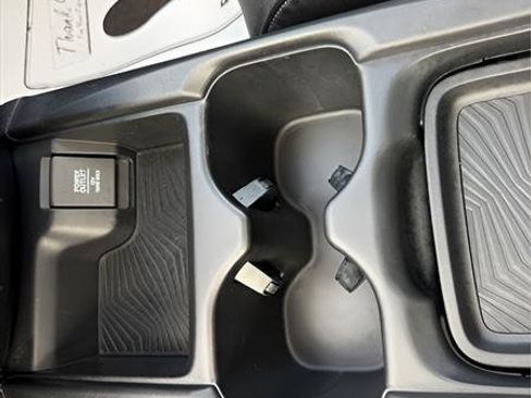 Used 2019 Honda CR-V Touring image 39