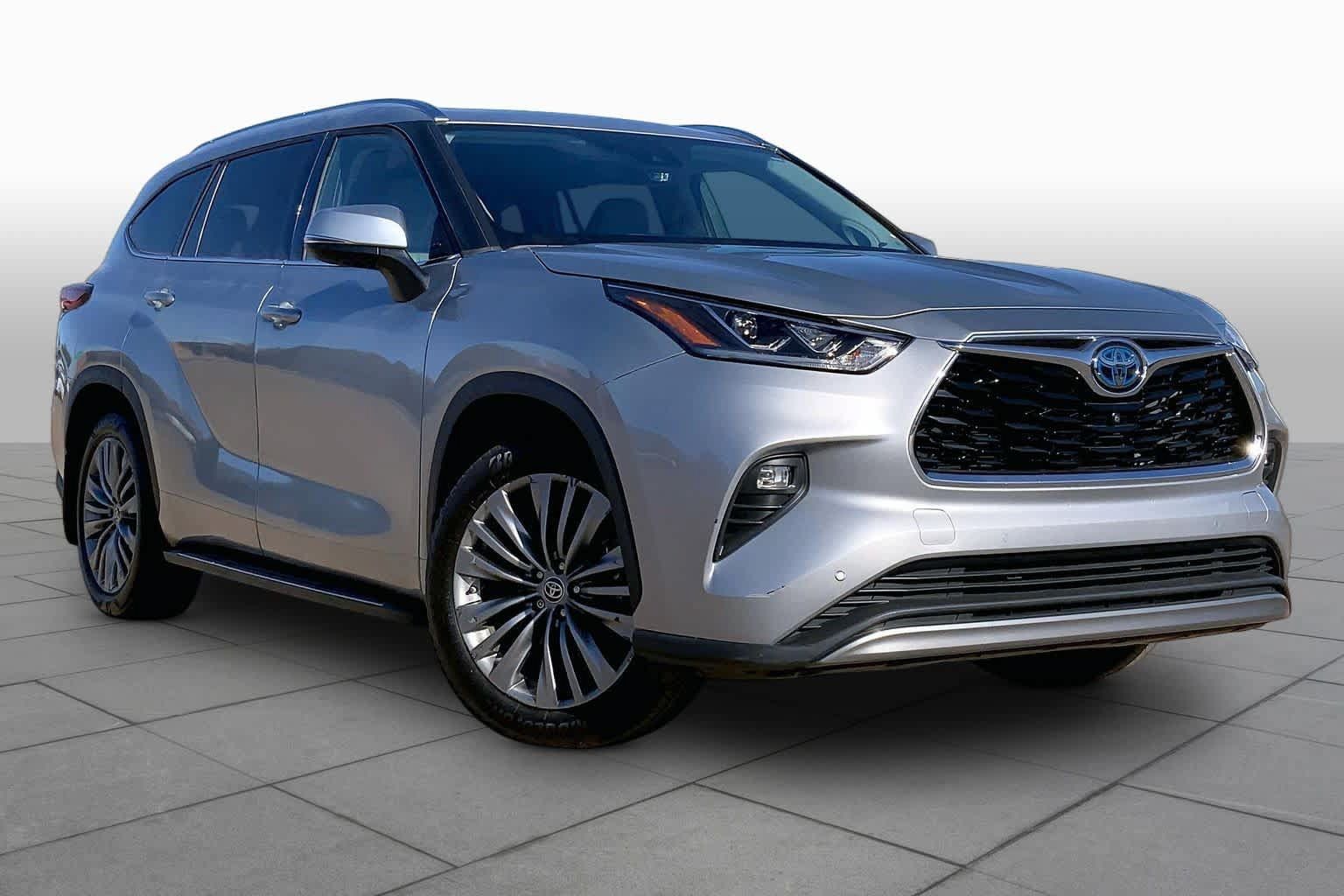 Used 2020 Toyota Highlander Platinum AWD/4WD image 6