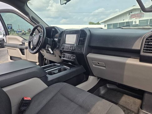 Used 2018 Ford F150 XL w/ Equipment Group 101A Mid AWD/4WD image 20