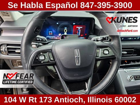 Used 2025 Lincoln Aviator AWD image 35