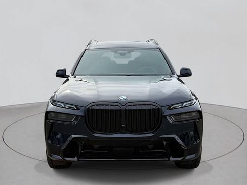 Used 2024 BMW X7 xDrive40i w/ Executive Package AWD/4WD image 2