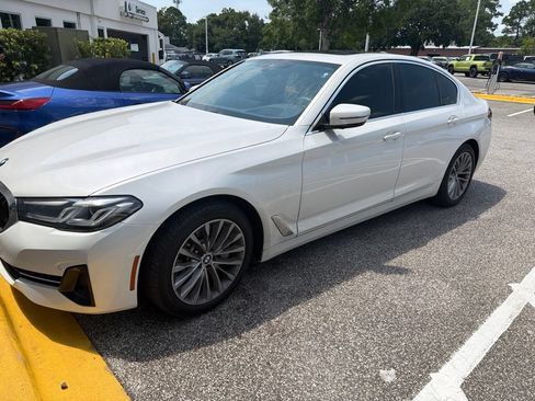 Used 2023 BMW 530i RWD image 1