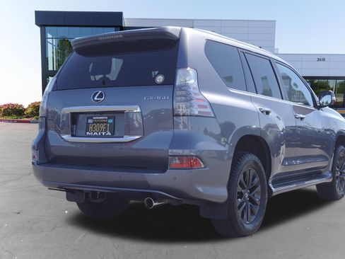 Used 2021 Lexus GX 460 Premium w/ Premium Package AWD/4WD image 3