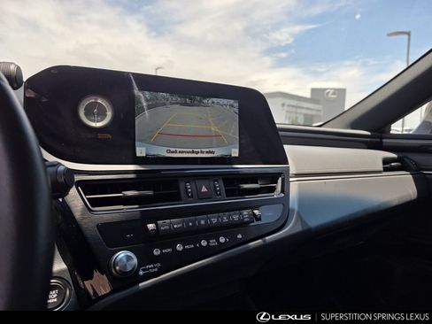 Certified 2025 Lexus ES 350 w/ Accessory Package (Z2) FWD image 19