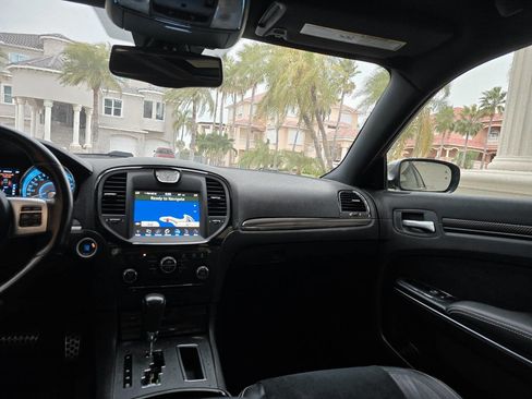 Used 2012 Chrysler 300 SRT8 w/ 19-Premium Speaker Group image 67