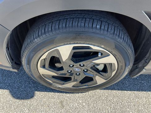 Used 2024 Subaru Crosstrek 2.5i Limited w/ Popular Package #4A image 11