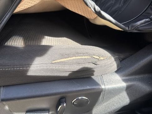 Used 2017 Ford F150 XLT w/ Equipment Group 302A Luxury AWD/4WD image 2