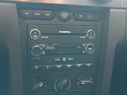 Used 2009 Ford Mustang Shelby GT500 RWD image 16