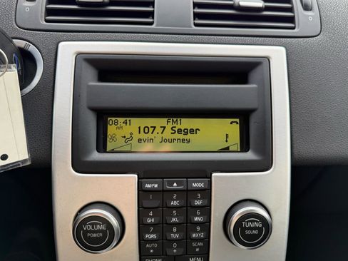 Used 2011 Volvo S40 T5 image 10