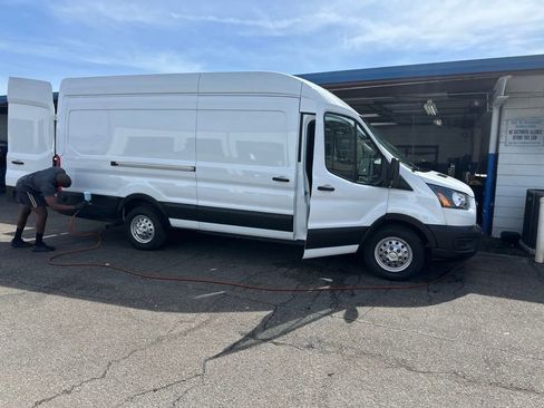 Used 2024 Ford Transit 250 148 High Roof Extended AWD w/ Load Area Protection Package image 3