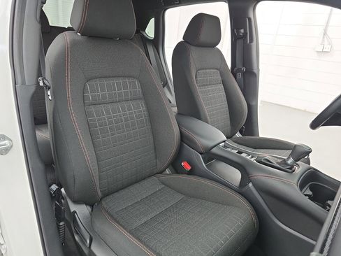 Certified 2025 Honda HR-V Sport image 10