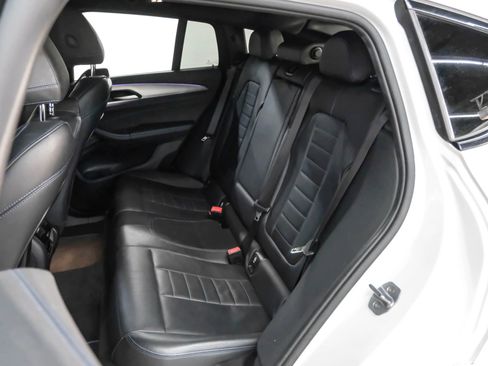 Used 2019 BMW X4 M40i w/ Executive Package image 33