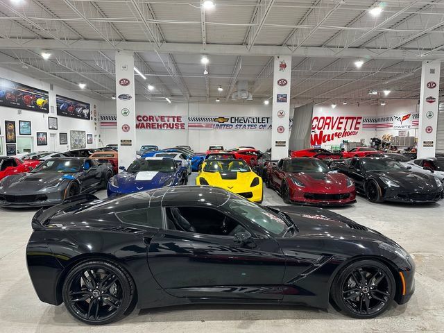 Used 2019 Chevrolet Corvette Stingray Coupe w/ 1LT RWD image 5