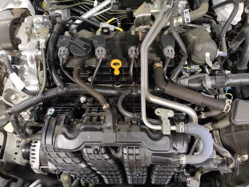 Used 2023 Nissan Altima 2.5 SV FWD image 30