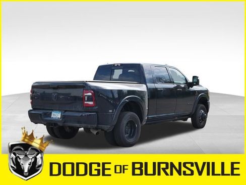 Used 2024 RAM 3500 Limited AWD/4WD image 10
