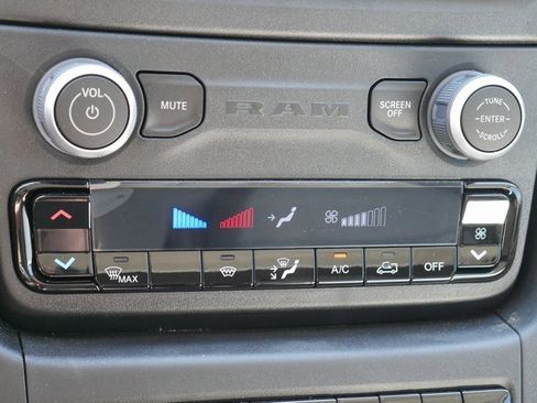 Used 2024 RAM ProMaster 3500 w/ Cold Weather Group image 13