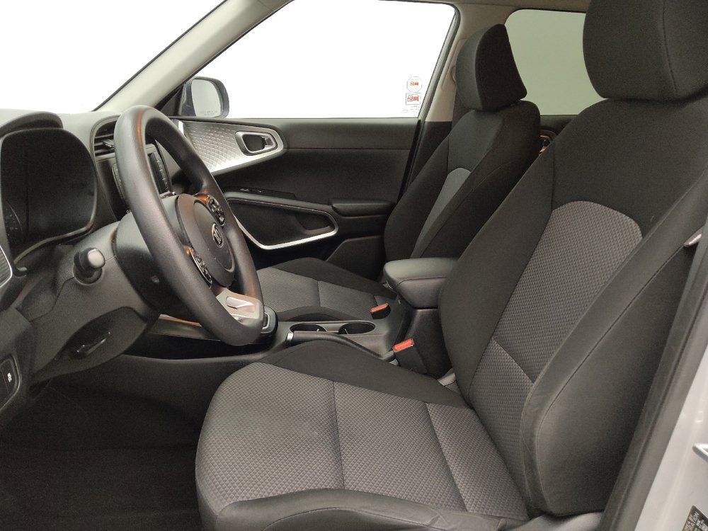 Used 2021 Kia Soul LX FWD image 17