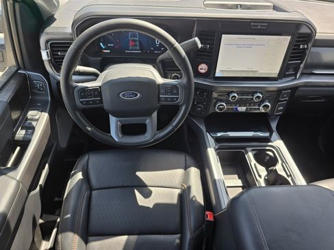 Used 2025 Ford F250 Lariat AWD/4WD image 33