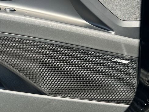 New 2026 Hyundai Elantra Limited FWD image 27