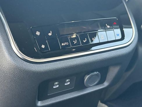 New 2026 Nissan Armada Platinum AWD/4WD image 21