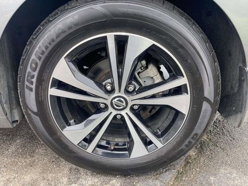 Used 2021 Nissan Sentra SV FWD image 13