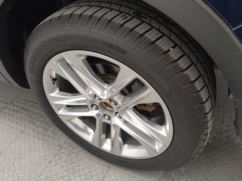 Used 2017 Ford Explorer Limited w/ Equipment Group 301A image 31