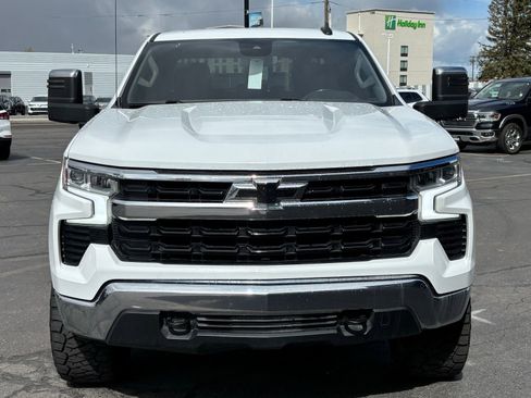 Used 2023 Chevrolet Silverado 1500 LT image 2