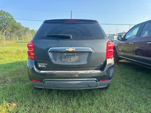 Used 2017 Chevrolet Equinox LT FWD image 5