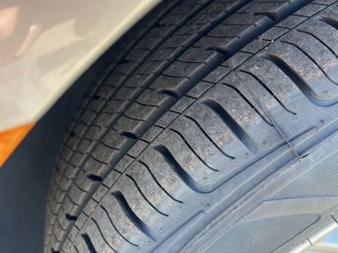 Used 2024 Kia Soul LX w/ Option Group 015 image 28