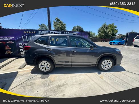 Used 2021 Subaru Forester AWD/4WD image 2