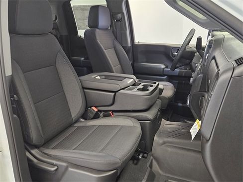New 2025 Chevrolet Silverado 1500 Custom w/ LPO, Dark Essentials Package image 17