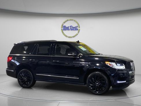 Used 2021 Lincoln Navigator Reserve AWD/4WD image 7