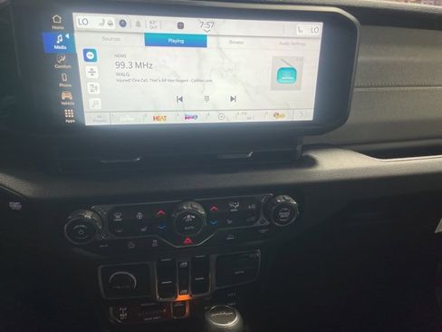 New 2026 Jeep Gladiator Willys image 18