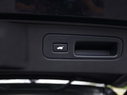 Used 2025 Honda Pilot EX-L image 20