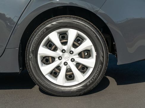 Certified 2024 Toyota Corolla LE FWD image 7